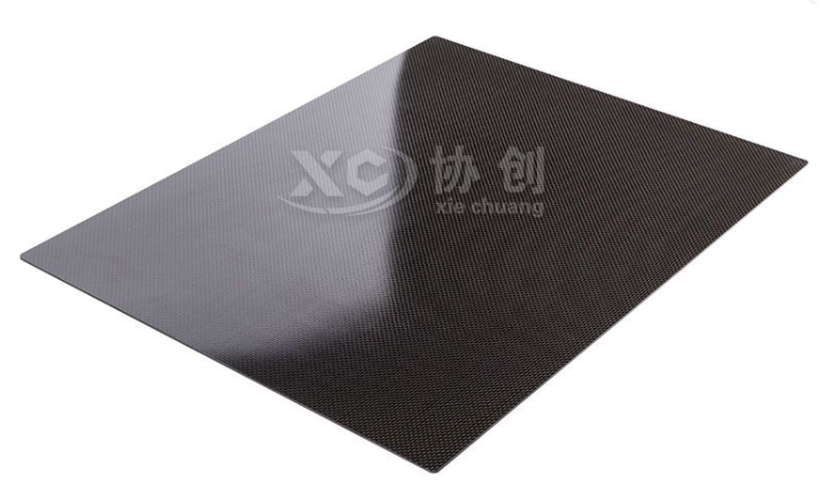 為什么平紋碳纖維板在現代工業中如此重要?